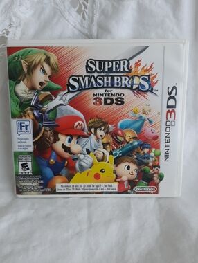 Nintendo Super Smash Bros. for Nintendo 3DS - White Case with Colorful Cover Art